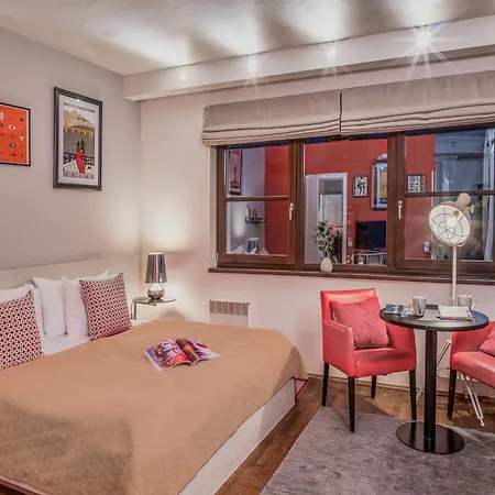 4 Arts By Adrez Prag