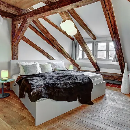 4 Arts By Adrez Lägenhet *