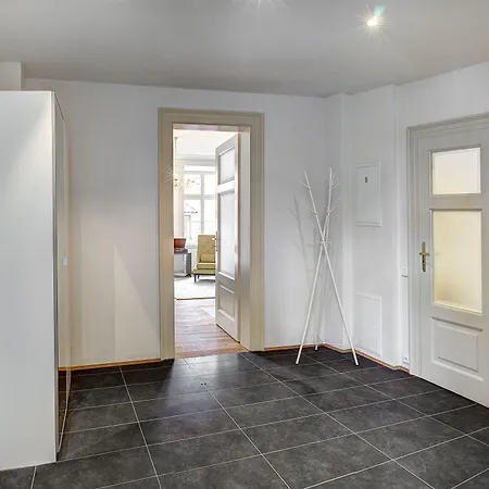 4 Arts By Adrez Prag