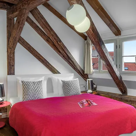 4 Arts By Adrez Prag