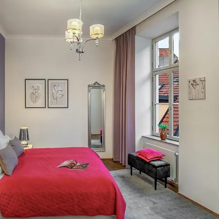 4 Arts By Adrez Appartement