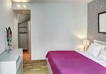 4 Arts By Adrez Appartement