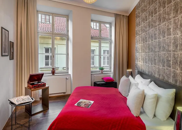4 Arts By Adrez Apartment *