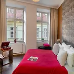 4 Arts By Adrez Appartement *