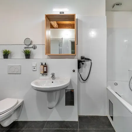 4 Arts By Adrez Apartment Prague