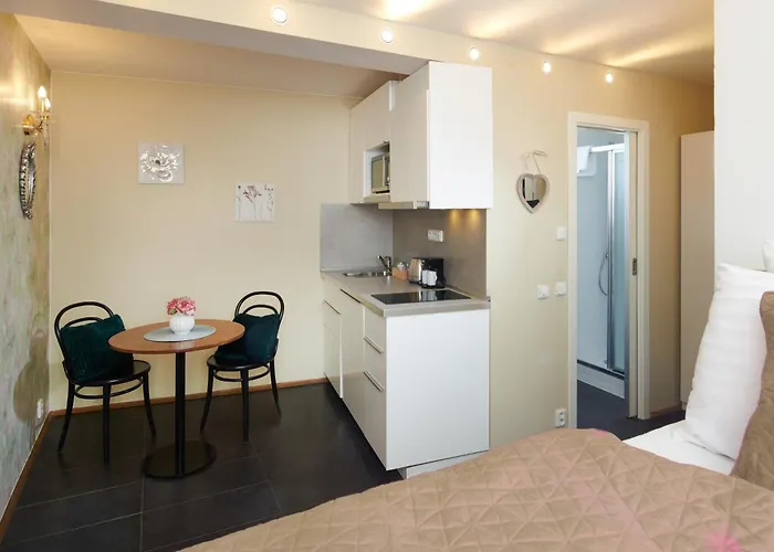 Apartman 4 Arts By Adrez *