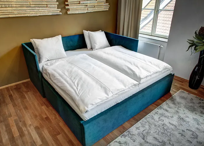 4 Arts By Adrez Apartman Prága