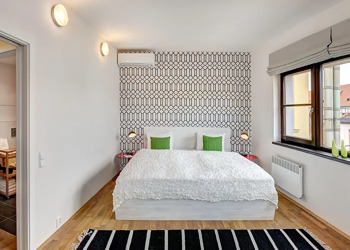 4 Arts By Adrez Prága