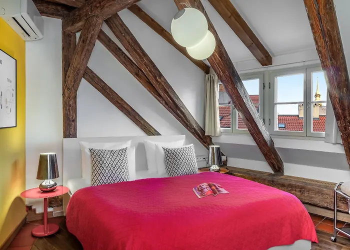 4 Arts By Adrez Prága