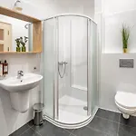 Apartment 4 Arts By Adrez