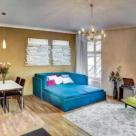 4 Arts By Adrez * Praga