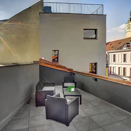 4 Arts By Adrez Praga