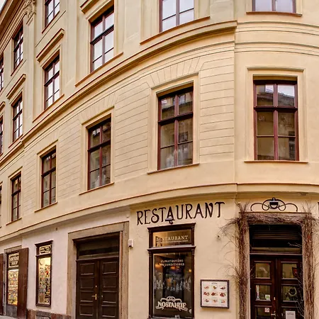 4 Arts By Adrez Apartamento