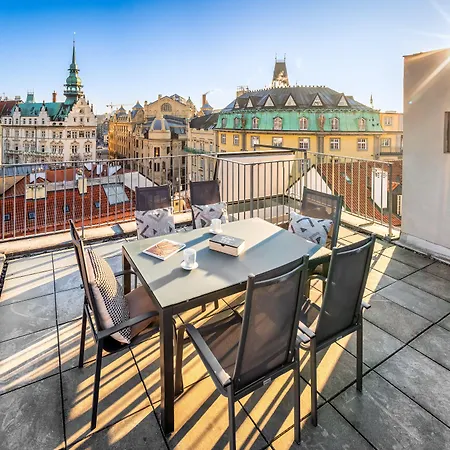 4 Arts By Adrez Appartement *